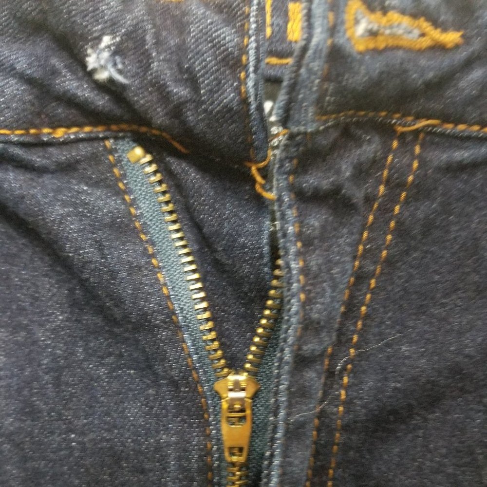 distressed VIP sz 9/10 women's jeans - Picture 4 of 9